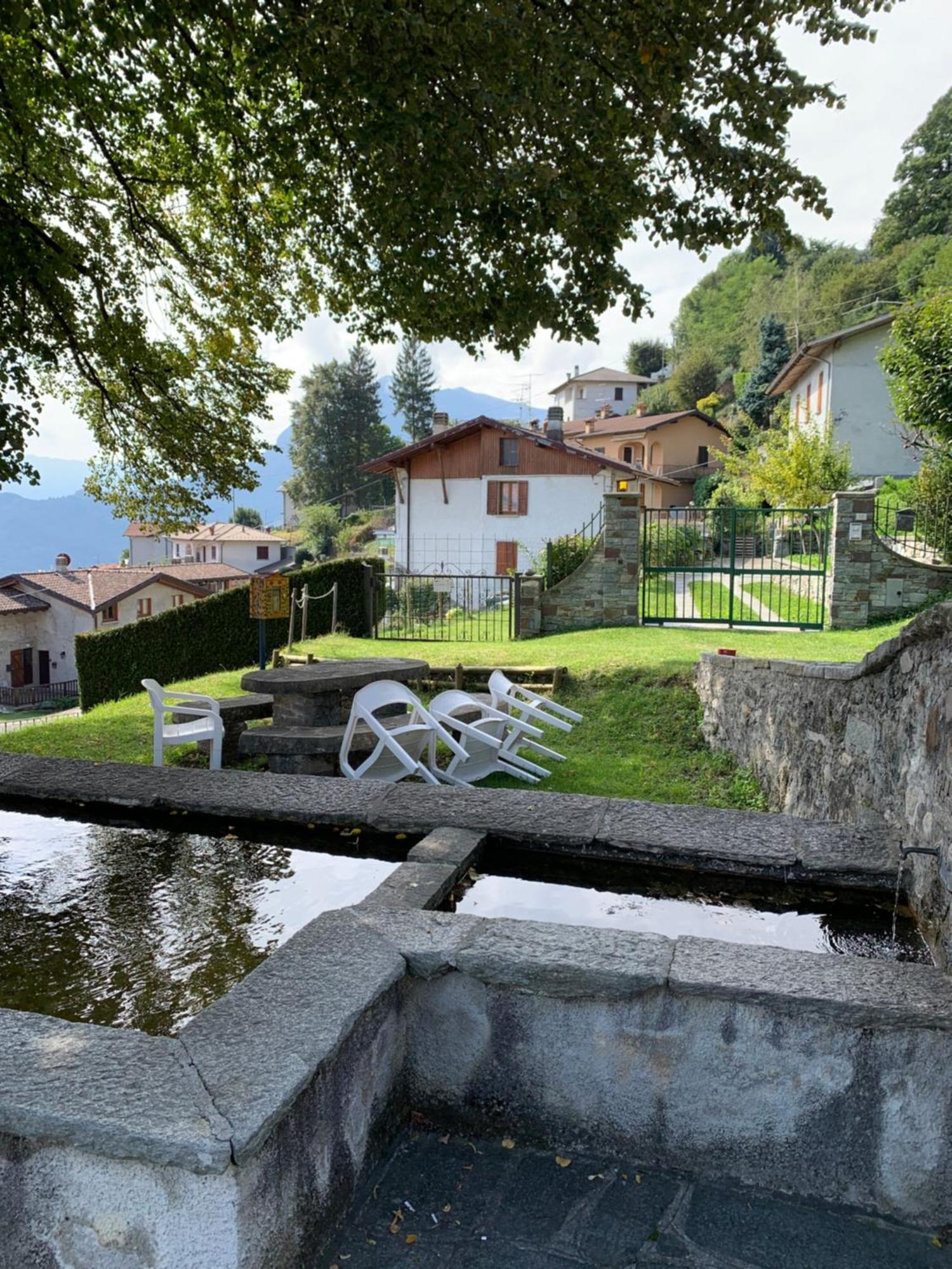 Casa Savina - Stupenda Vista Lago E Monti Plesio Esterno foto