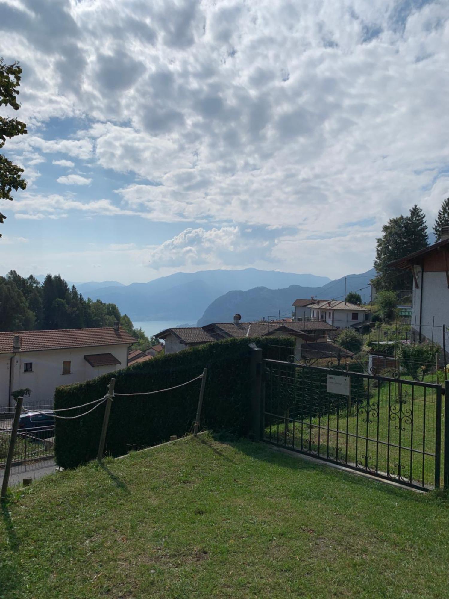 Casa Savina - Stupenda Vista Lago E Monti Plesio Esterno foto